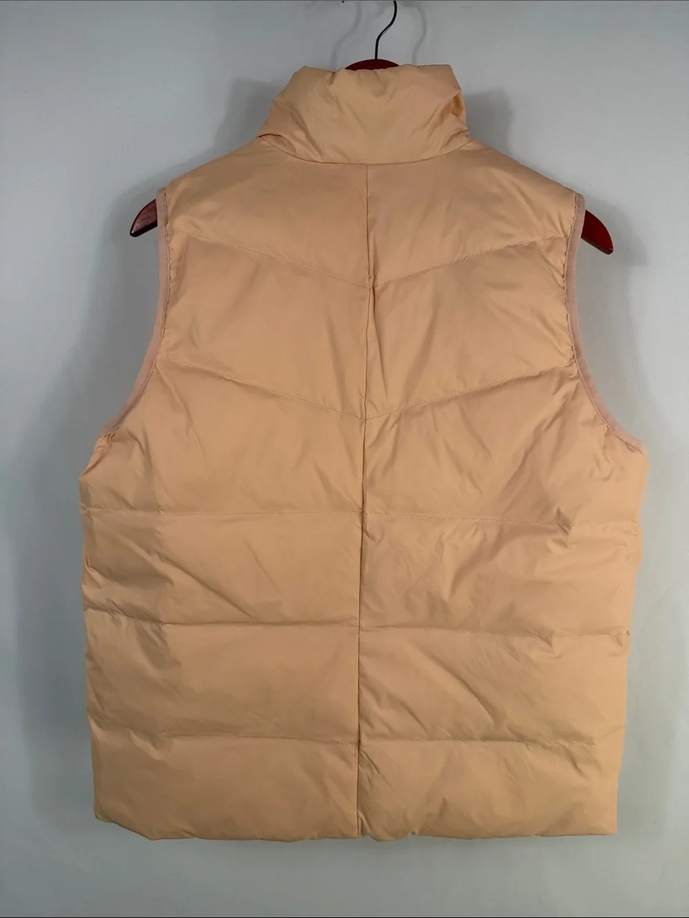 Lands End Down Filled Wanderweight Reversible Packable Vest. Size L. NWT - Picture 6 of 11